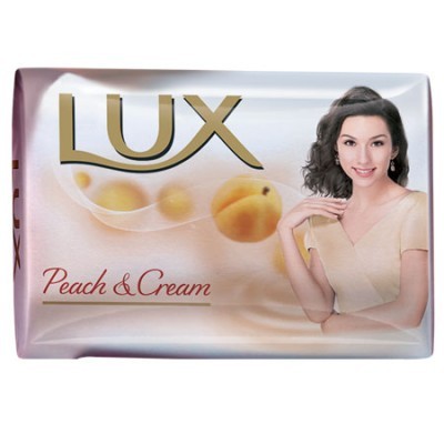 Lux Skin Cleansing Bar Peach and Cream (115G)